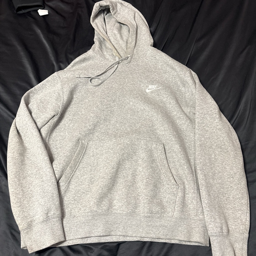 Nike Men's Gray Hoodie